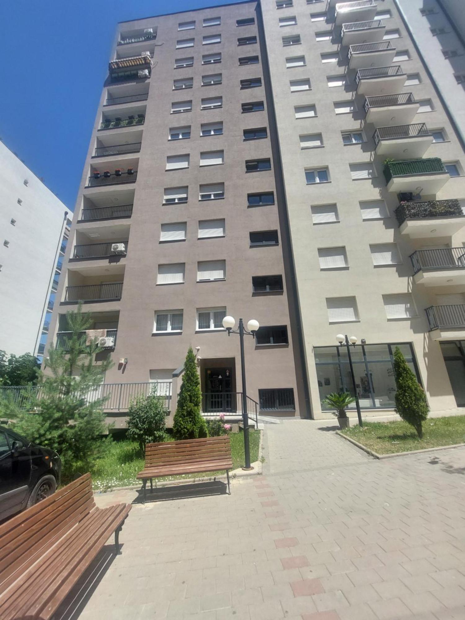 Private Apartments Prishtina Pristina Buitenkant foto
