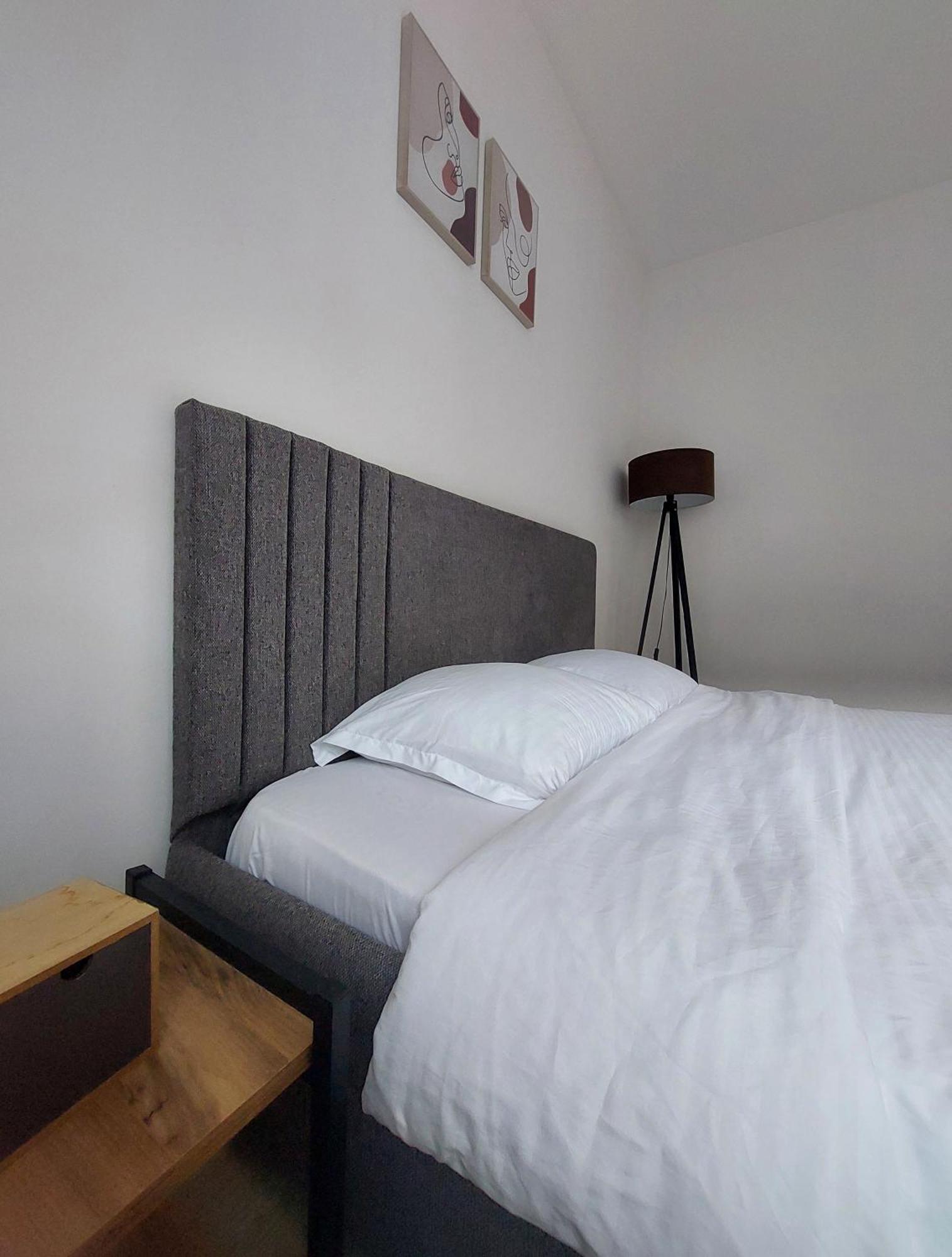 Private Apartments Prishtina Pristina Buitenkant foto